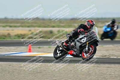 media/Apr-18-2025-TrackDaz (Fri) [[45f5874c44]]/C Group/Session 1 (Turn 7)/